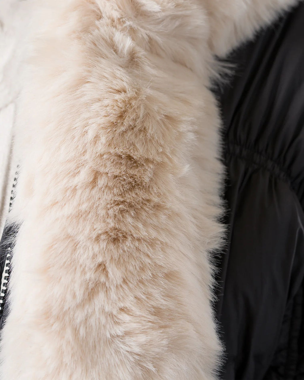 Geaca Fashion - Brianna